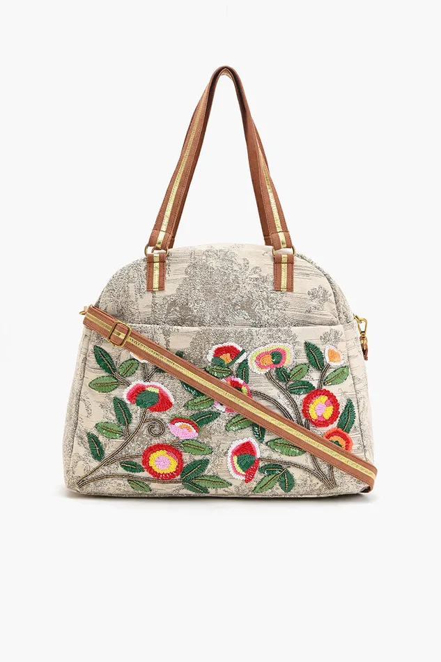 America and Beyond Fall Floral Travel Tote Women Travel and Beach Bags America and Beyond Fall Floral Travel Tote Women Travel and Beach Bags