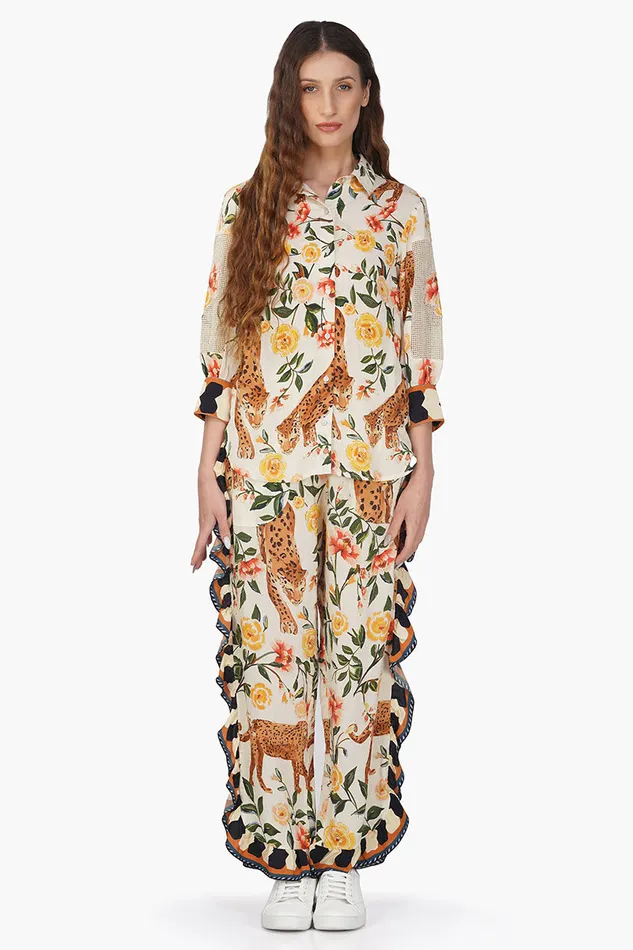 America and Beyond Pants Women Jungle Cheetah Printed frill Pant