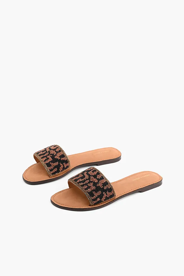 America and Beyond Sandals Women Champagne Slipon Sandals
