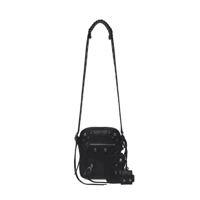 Balenciaga Crossbodies and Messengers Men Men039s Le Cagole Crossbody Bag In Black Black Balenciaga Crossbodies and Messengers Men Men039s Le Cagole Crossbody Bag In Black Black
