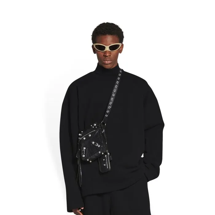 Balenciaga Crossbodies and Messengers Men Men039s Le Cagole Crossbody Bag In Black Black Balenciaga Crossbodies and Messengers Men Men039s Le Cagole Crossbody Bag In Black Black