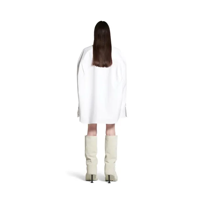 Balenciaga Tops and Shirts WomenMen Outerwear Shirt Large Fit In White White Balenciaga Tops and Shirts WomenMen Outerwear Shirt Large Fit In White White