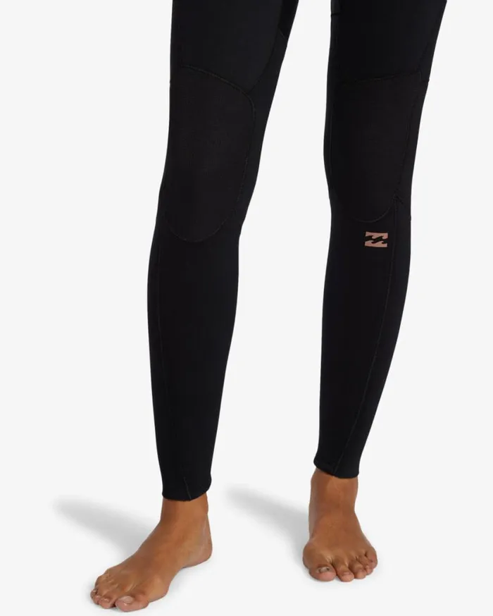 Billabong 32mm Foil Chest Zip Wetsuit Black Womens Wetsuits Billabong 32mm Foil Chest Zip Wetsuit Black Womens Wetsuits