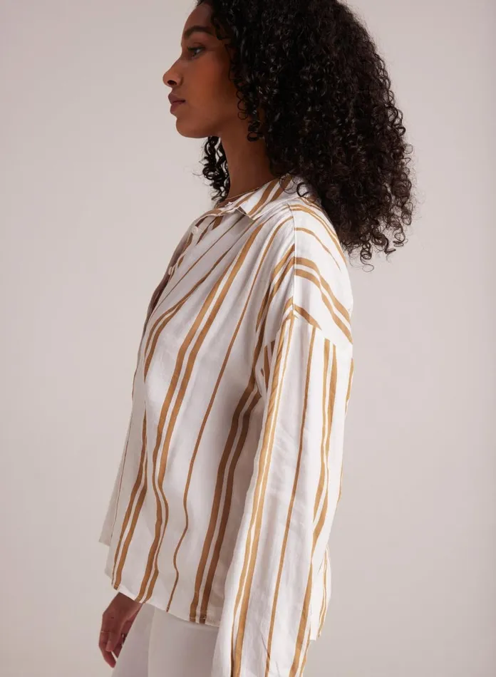 Button Down Women Bella Dahl Shirred Shoulder Pullover 8211 Redwood Stripe Button Down Women Bella Dahl Shirred Shoulder Pullover 8211 Redwood Stripe