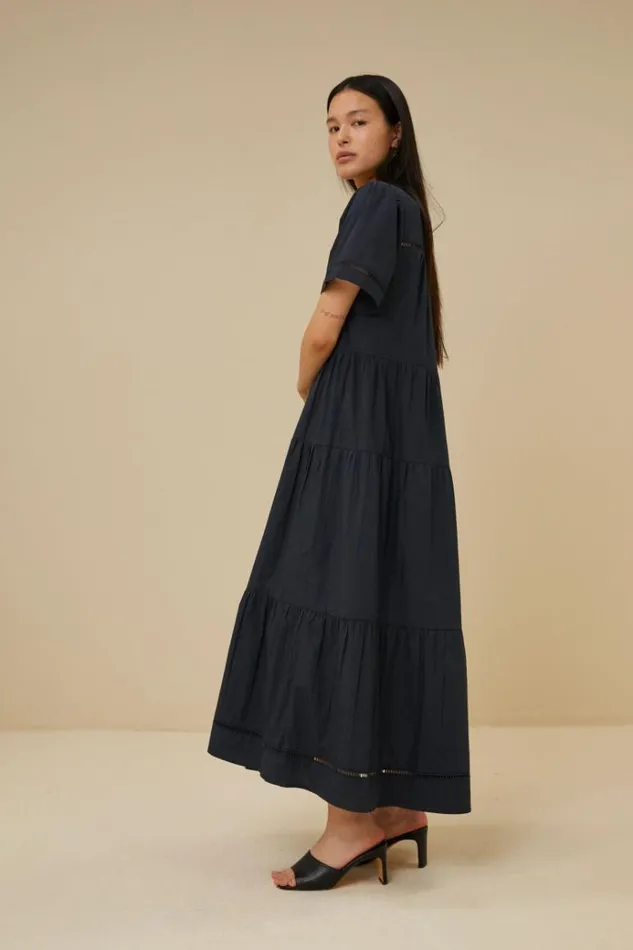 ByBar Jurken Vrouwelijk Jay Poplin Dress Midnight ByBar Jurken Vrouwelijk Jay Poplin Dress Midnight