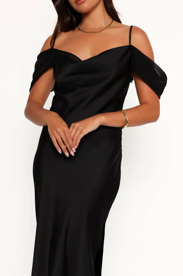 Dresses Petal and Pup Women Reyna Off Shoulder Maxi Dress Black