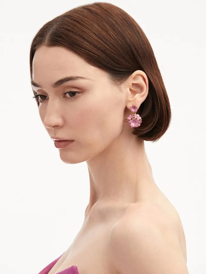 Enamel Flower Drop ClipOn Earrings Rose Women Oscar De La Renta Earrings Enamel Flower Drop ClipOn Earrings Rose Women Oscar De La Renta Earrings