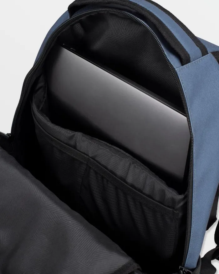 Everstone Skate Backpack 8211 Dark Slate Mens Volcom Bags and Backpacks