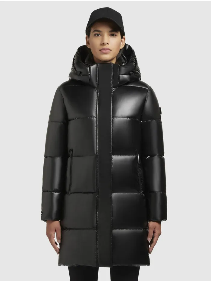 Jacke HAYA SHINY Schwarz Women Quilted Jackets KHUJO