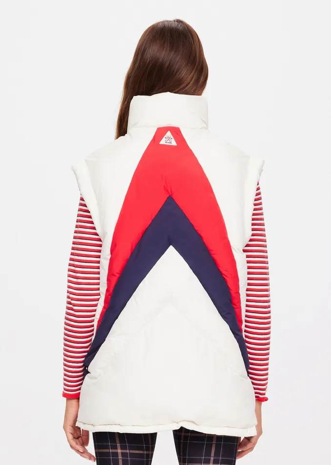 Jackets and Coats Women THE UPSIDE PINNACLE OSLO PUFFER GILET Jackets and Coats Women THE UPSIDE PINNACLE OSLO PUFFER GILET