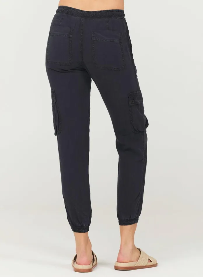 Joggers Women Bella Dahl Cargo Track Pants 8211 Black Joggers Women Bella Dahl Cargo Track Pants 8211 Black