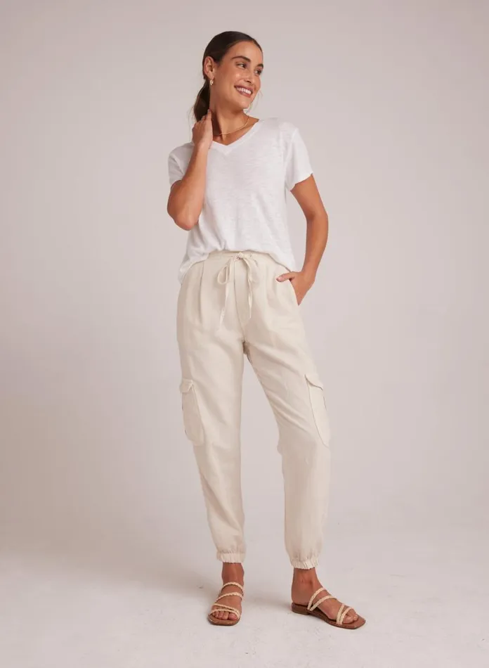 Joggers Women Bella Dahl Isla Pleated Jogger 8211 Seashell Sand