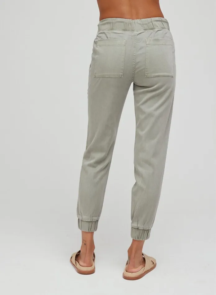 Joggers Women Bella Dahl Pocket Jogger 8211 Soft Army Joggers Women Bella Dahl Pocket Jogger 8211 Soft Army