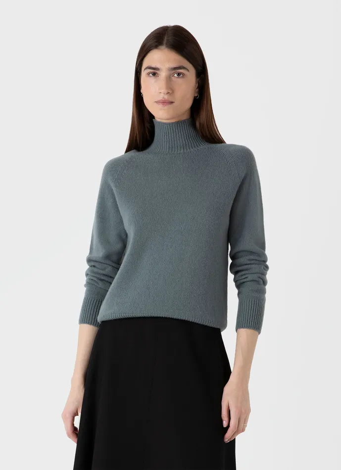 Knitwear Lambswool Funnel Neck Jumper Smoke Green ussunspel Women