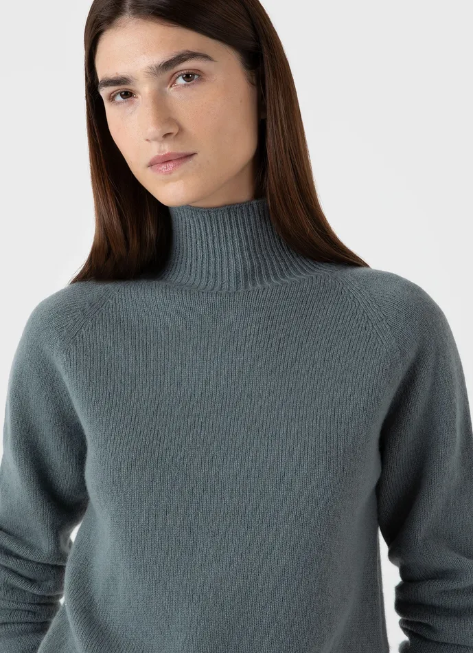 Knitwear Lambswool Funnel Neck Jumper Smoke Green ussunspel Women Knitwear Lambswool Funnel Neck Jumper Smoke Green ussunspel Women