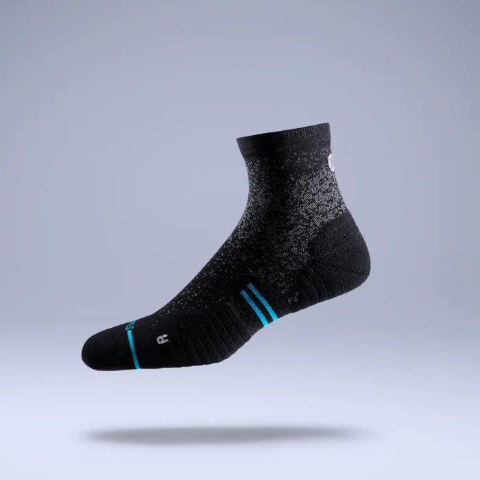 Light Performance Quarter Socks Micro 8211 Magenta MenWomen Stance Quarter