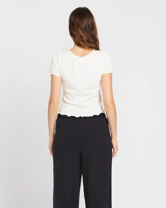 Lived In Lounge Knit Short Sleeve Top 8211 Star White Womens Volcom Golf