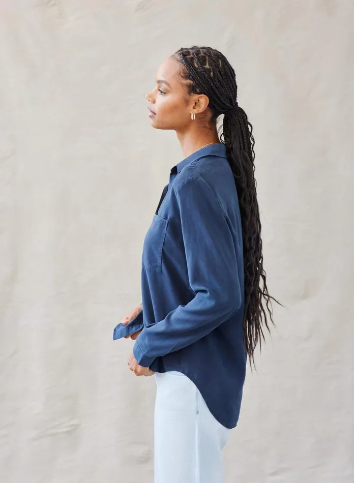 Long Sleeve Women Bella Dahl Two Pocket Classic Button Down 8211 Endless Sea Long Sleeve Women Bella Dahl Two Pocket Classic Button Down 8211 Endless Sea