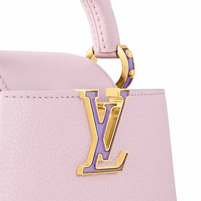 Louis Vuitton M23326 LV SKI Capucines Mini Pearly Lilac 8211 Louis Vuitton Handbag Store Women Louis Vuitton Capucines Bag