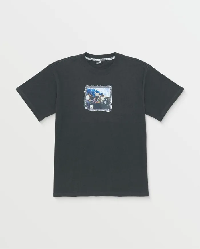 Machines Short Sleeve Tee 8211 Stealth Mens Volcom TShirts and Tanks