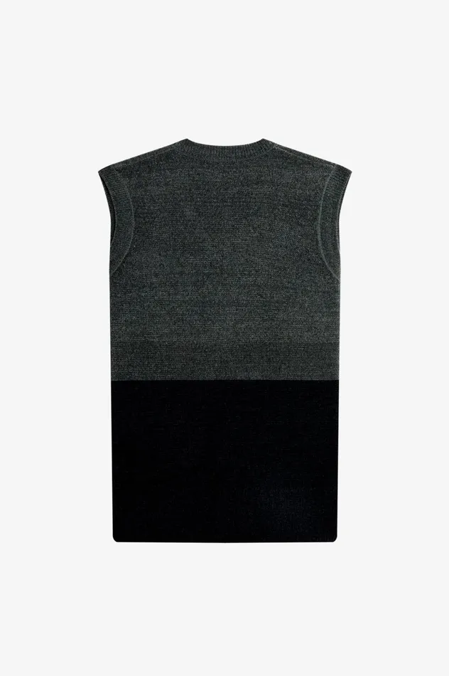 Men Colour Block Chenille Tank Field Green Fred Perry Knitwear