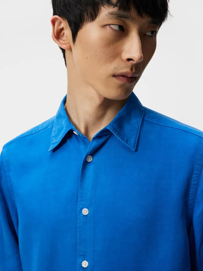 Men Comfort Tencel Slim Shirt Lapis Blue JLindeberg Shirts Men Comfort Tencel Slim Shirt Lapis Blue JLindeberg Shirts