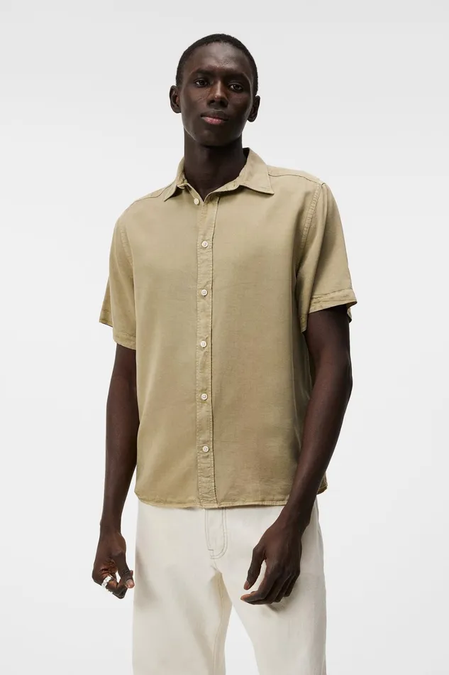 Men Comfort Tencel SS Reg Shirt Aloe JLindeberg Shirts