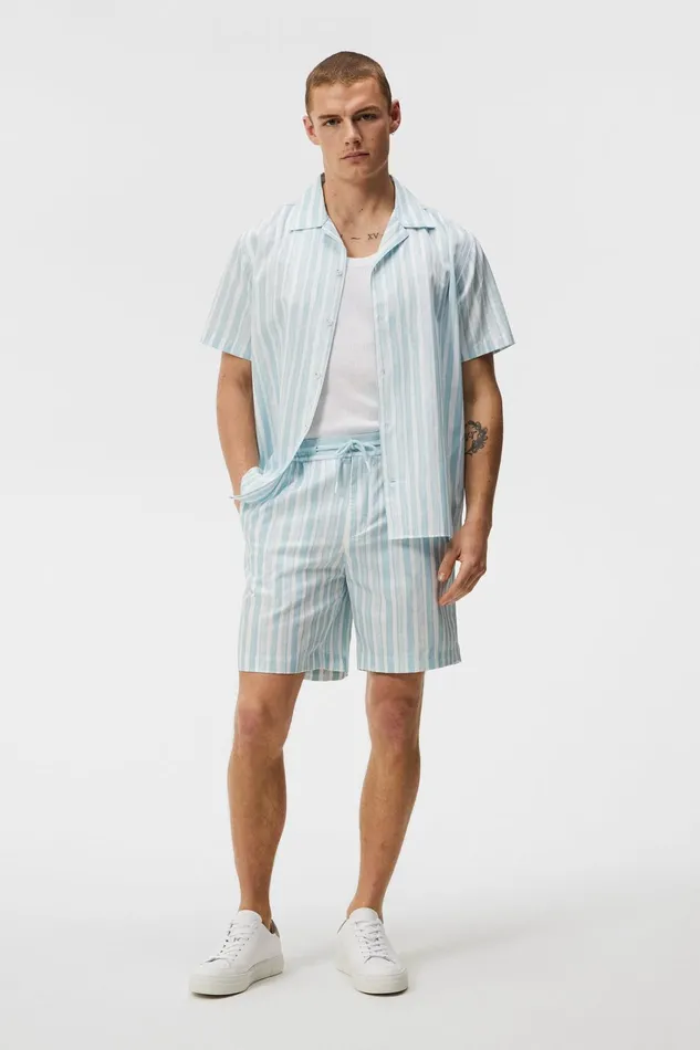 Men Earl Painted Stripe Shorts Dream Blue JLindeberg Shorts Men Earl Painted Stripe Shorts Dream Blue JLindeberg Shorts