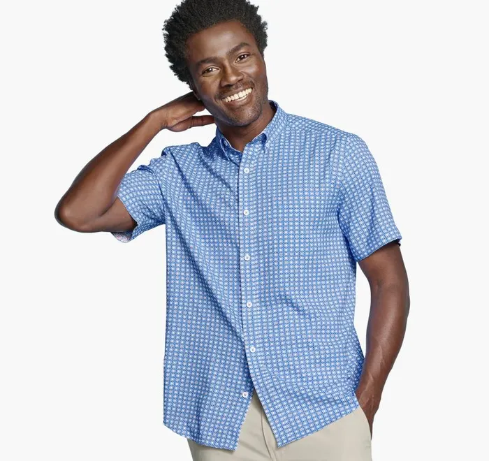 Men Johnston and Murphy ShortSleeve Shirts XC4 ShortSleeve Stretch Woven Shirt Blue Multi Linked Circle Men Johnston and Murphy ShortSleeve Shirts XC4 ShortSleeve Stretch Woven Shirt Blue Multi Linked Circle