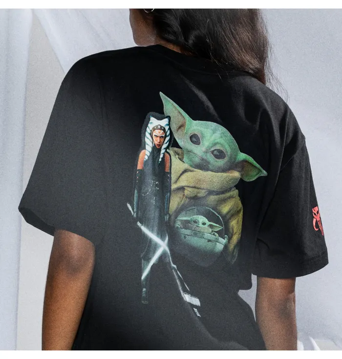 Men Star Wars DC Ahsoka Tano Glamour Shot TShirt black TShirts DC Shoes