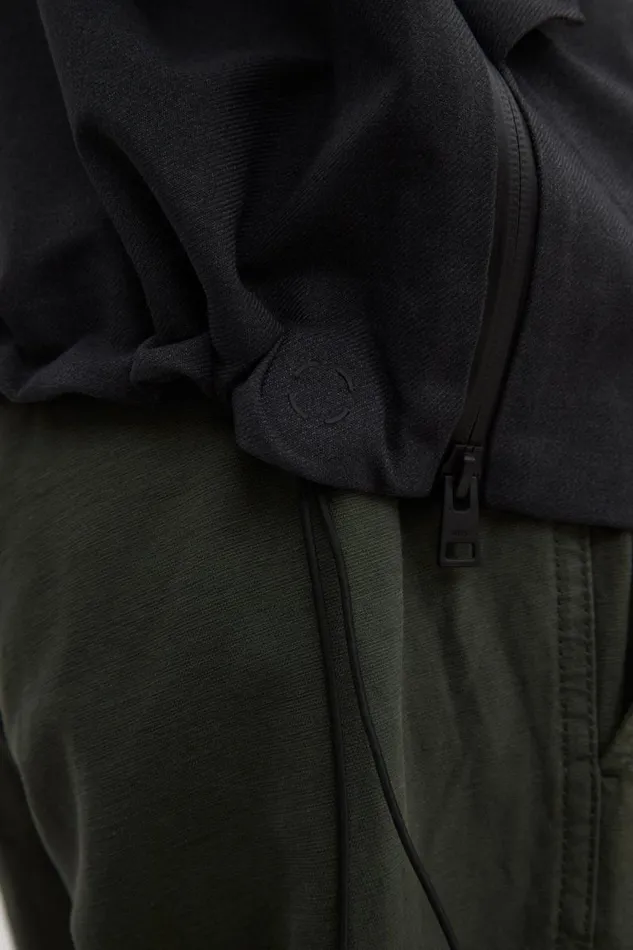 Men Textured Twill GoreTex 3L Stand Collar Jacket Charcoal Grey Norse Projects Outerwear