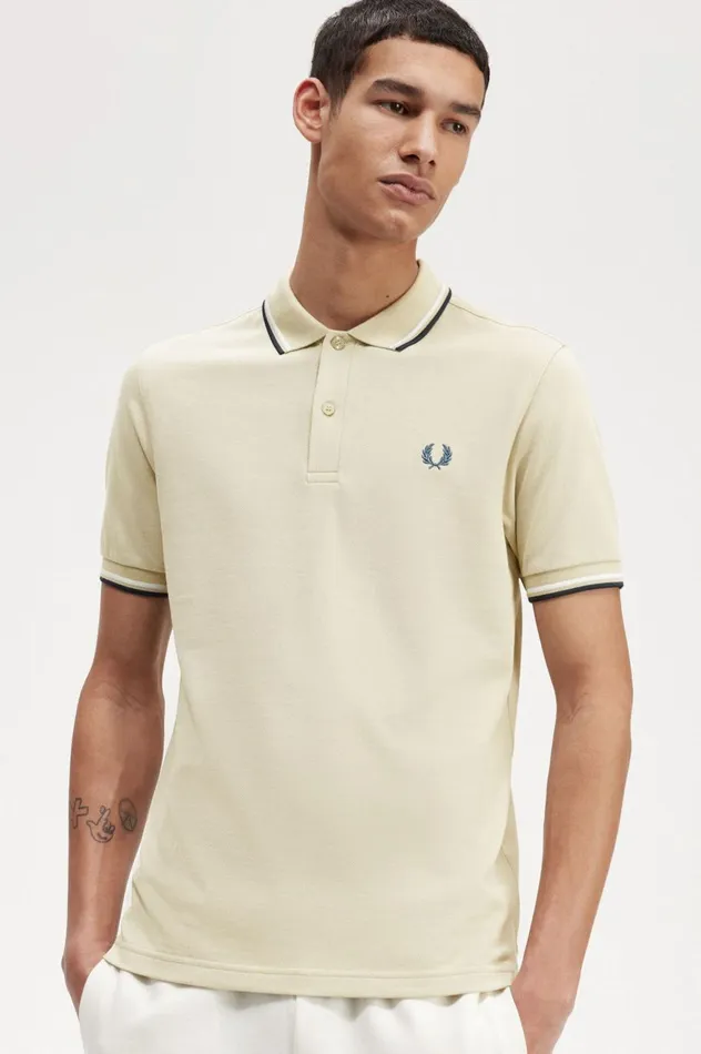 Men The ShirtM3600 Light Oystersnow Whitepetrol Blue Fred Perry The Fred Perry Shirt