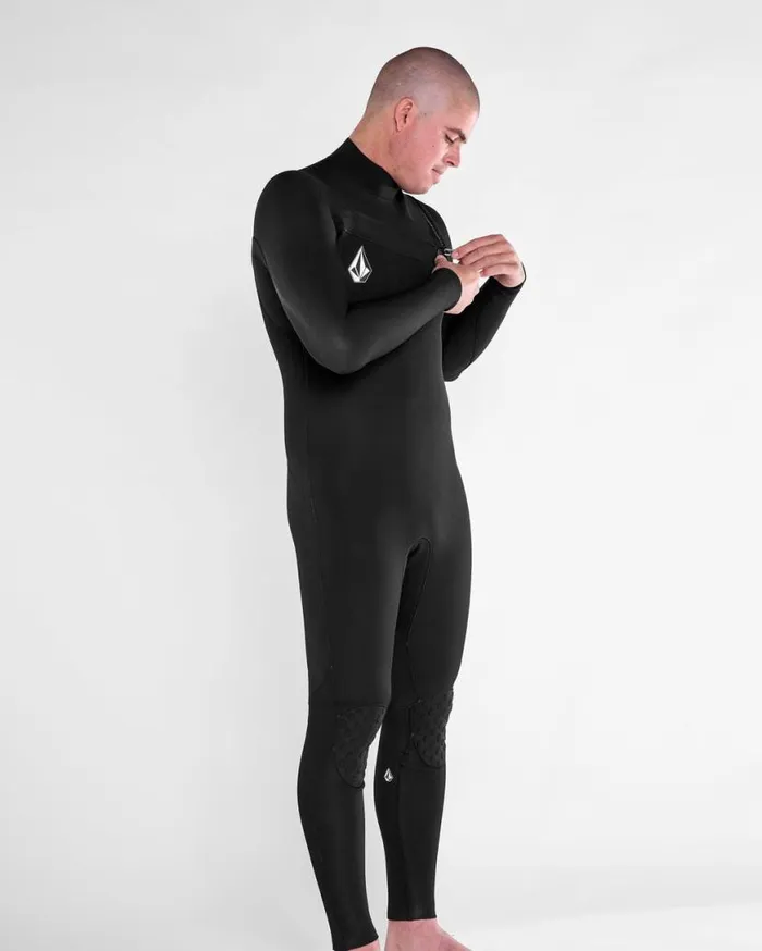 Mens Modulator 43mm Chest Zip Fullsuit 8211 Black Mens Volcom Wetsuits
