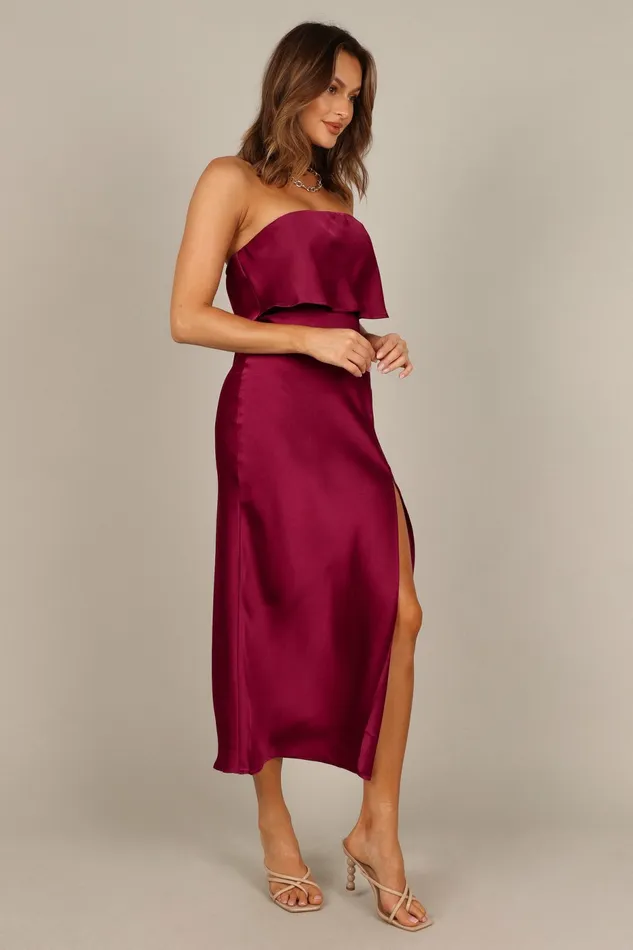 Petal and Pup Vienna Strapless Midi Dress Berry Women Event Dresses