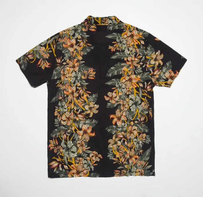 Reef Drift Short Sleeve Camp Shirt Caviar Men Shirts and TShirts