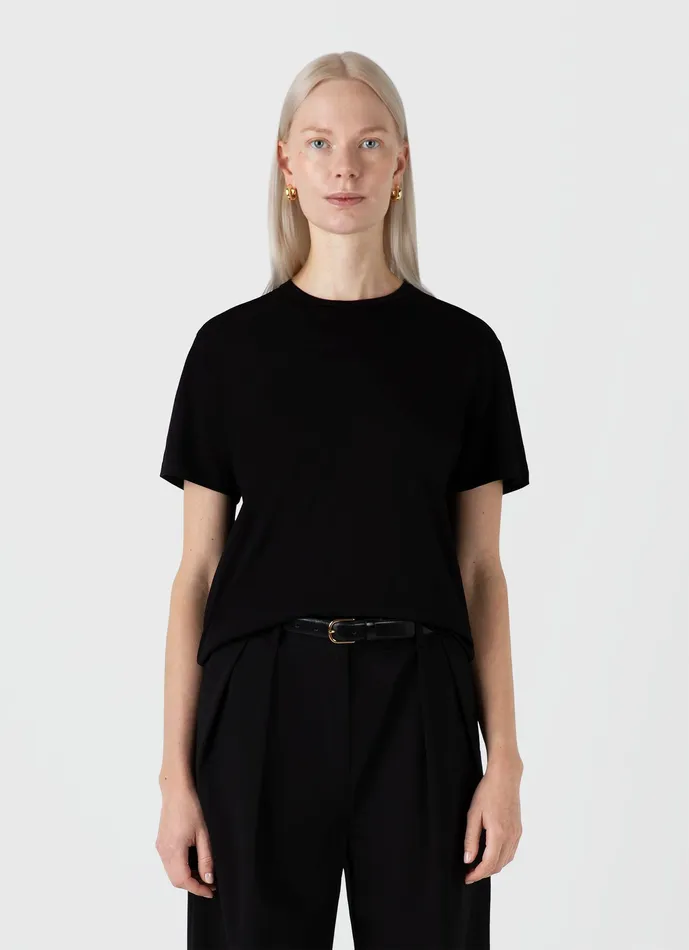 Relaxed Fit Tshirt Black Tshirts and Tops ussunspel Women