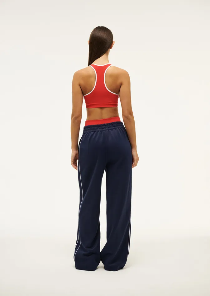 Seamless Women PE Nation RESTORE SEAMLESS SPORTS BRA IN POPPY RED