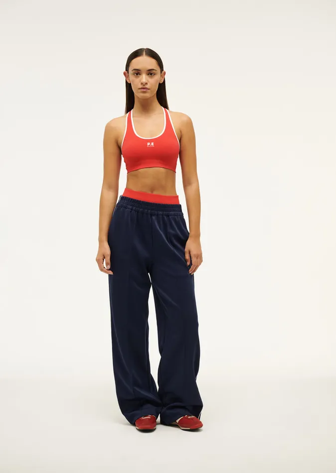 Seamless Women PE Nation RESTORE SEAMLESS SPORTS BRA IN POPPY RED