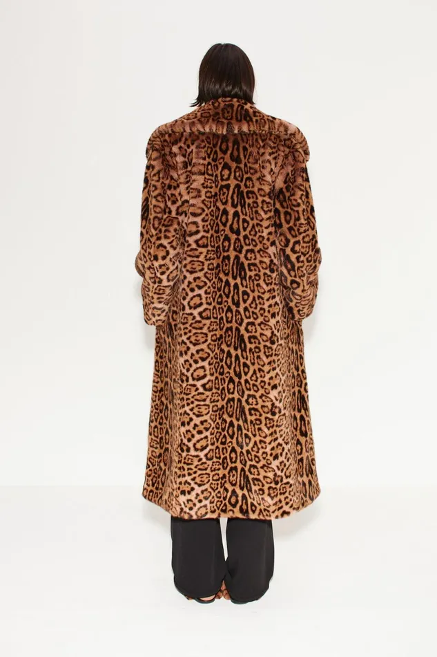 Simon Miller Outerwear Women Cheetah Jetz Coat In Cheetah Scramble Simon Miller Outerwear Women Cheetah Jetz Coat In Cheetah Scramble