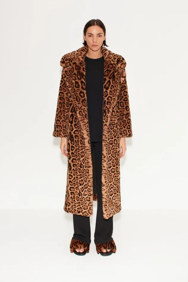 Simon Miller Outerwear Women Cheetah Jetz Coat In Cheetah Scramble Simon Miller Outerwear Women Cheetah Jetz Coat In Cheetah Scramble