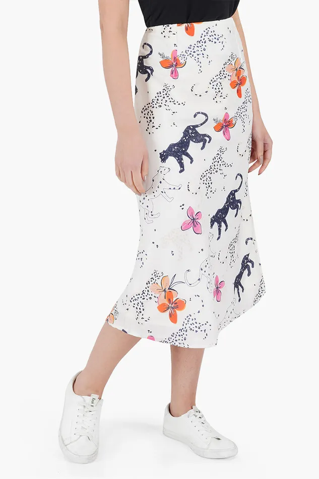 Skirts America and Beyond Women Jaguar Floral Skirt