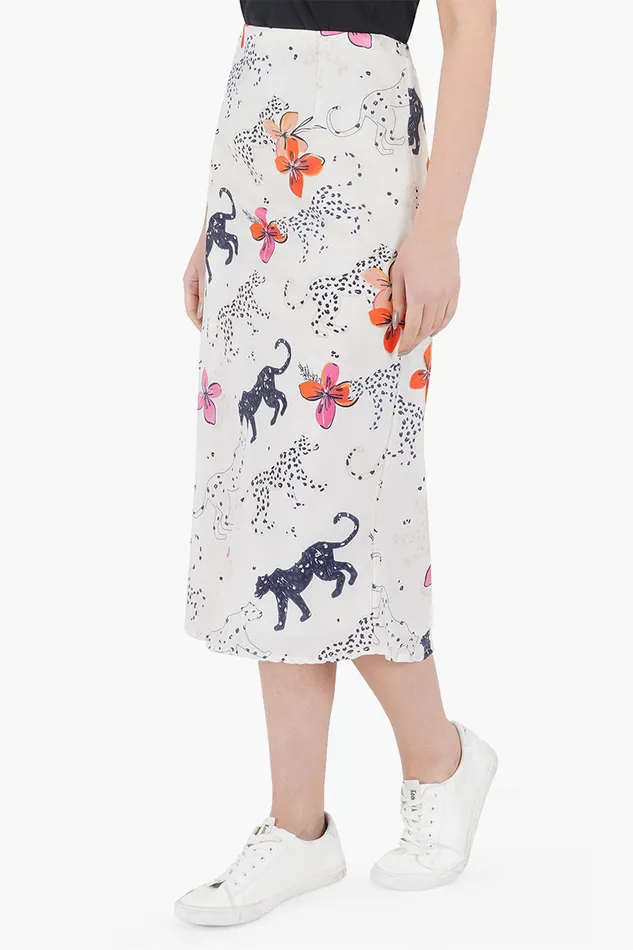 Skirts America and Beyond Women Jaguar Floral Skirt