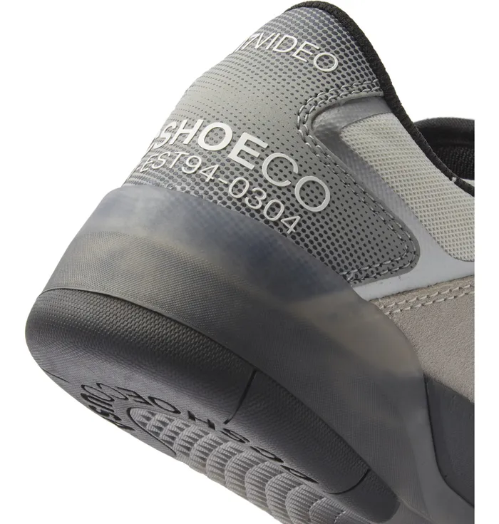 Sneakers Men DC Shoes DC Metric Skate Shoes blackblackwhite