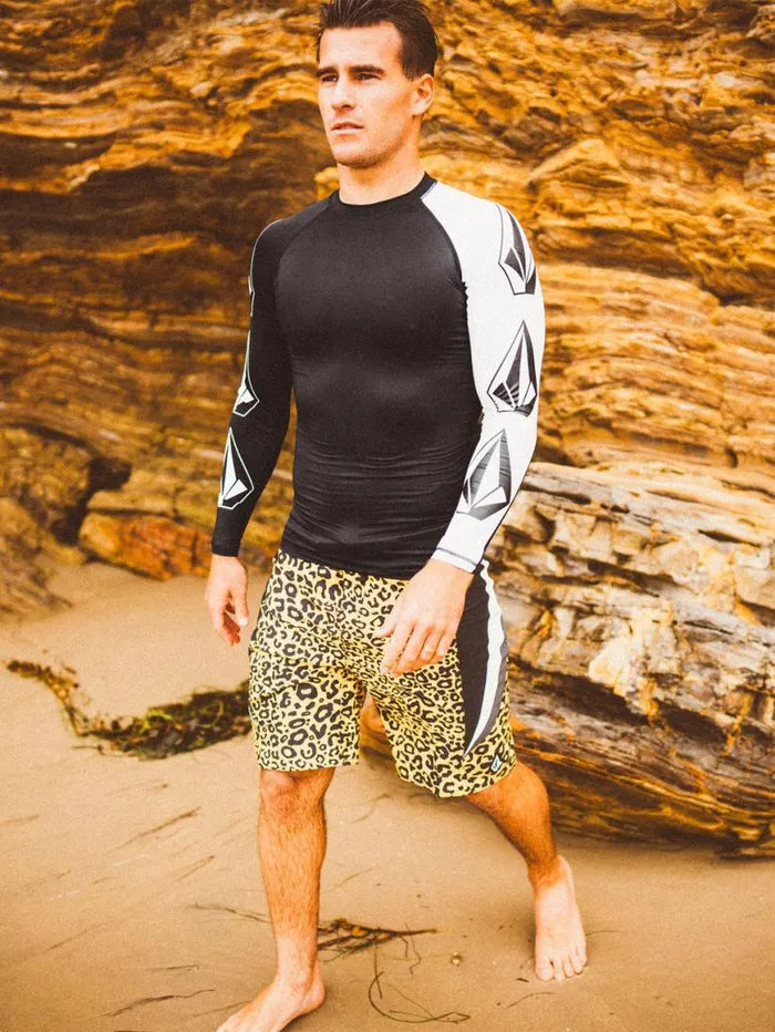 Surf Vitals Jack Robinson Long Sleeve Rashguard 8211 Black Mens Volcom Surf Vitals