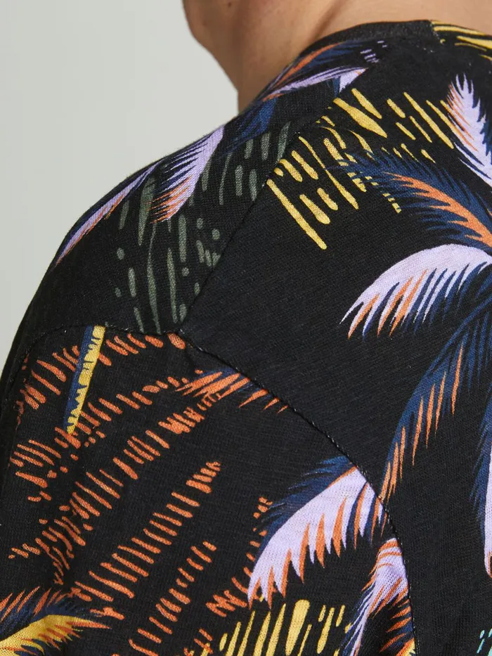Tshirts JACK and JONES Mens TROPICAL PRINT TSHIRT Black Tap Shoe Cheap On Sale