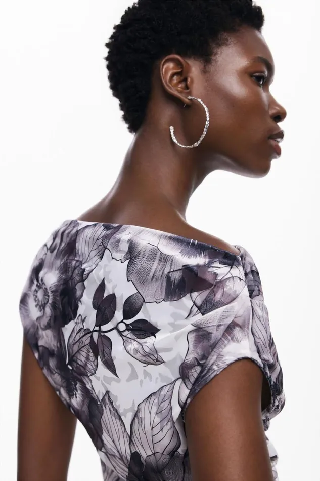 TShirts Women Desigual Asymmetric Floral Tshirt Black