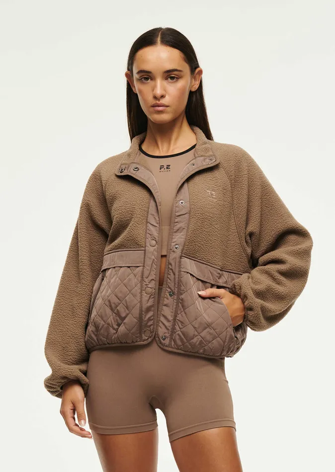TECHNIQUE QUILT JACKET IN FOSSIL Jackets PE Nation Women