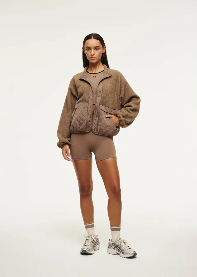 TECHNIQUE QUILT JACKET IN FOSSIL Jackets PE Nation Women