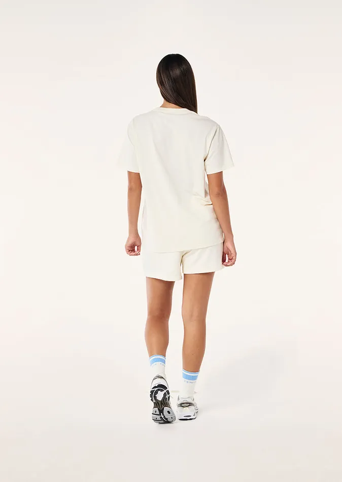 Tees PE Nation Women WARM UP SHORT SLEEVE TEE IN WHISPER WHITE