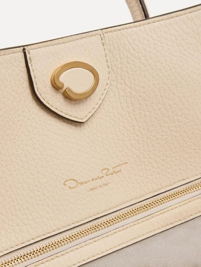 The Ivy Ivory Women Oscar De La Renta Handbags The Ivy Ivory Women Oscar De La Renta Handbags